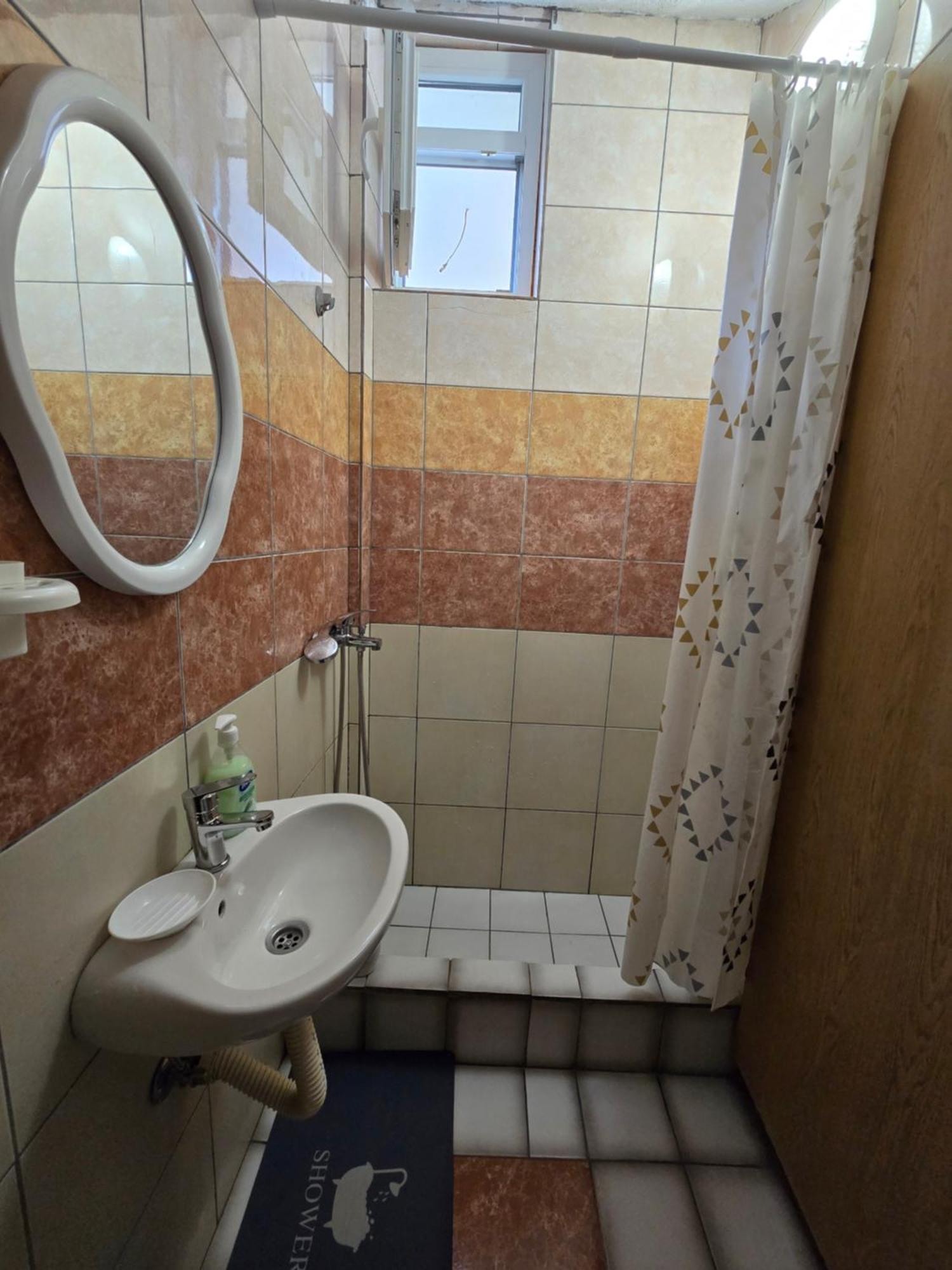 Apartman Tolosi Podgorica Bagian luar foto